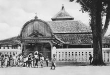 Muslim (Perlu) Masjid